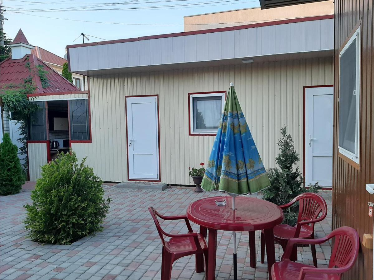 Mini Hotel Уютный Дворик Oděsa Exteriér fotografie